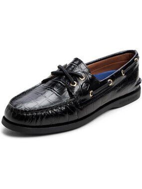 Stylish Women's Leather Boat Shoes - Classic 2 Eye Design, Comfortable